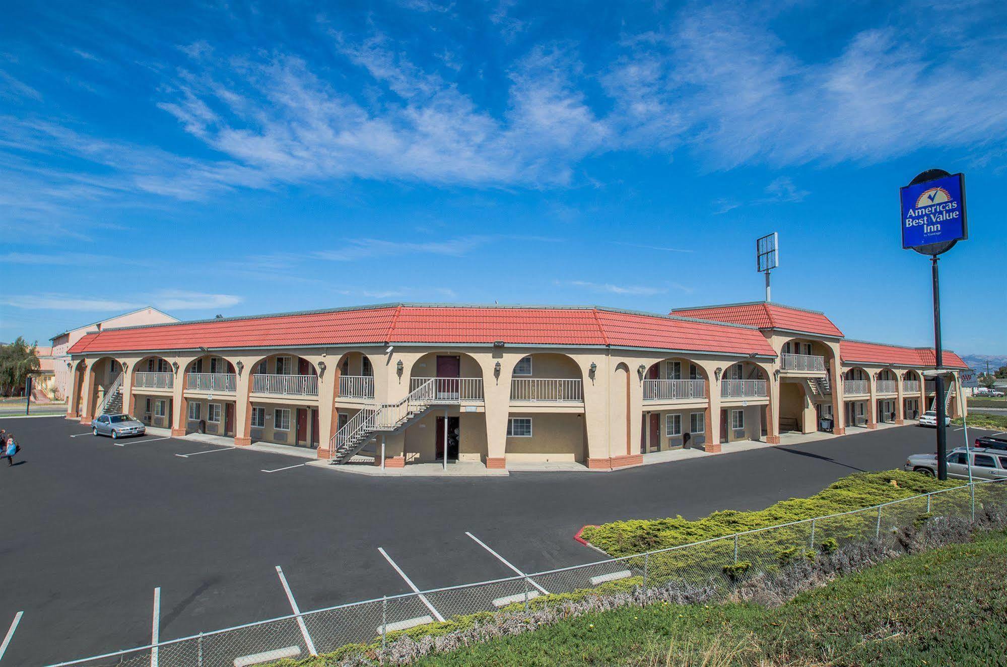 Salinas Inn Exterior foto